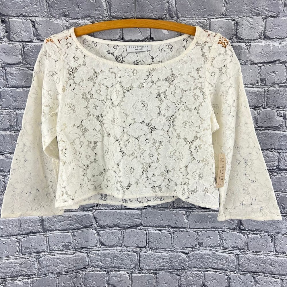Flynn Skye Lace Crop Top Size M NWT